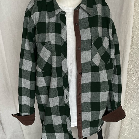 Canadiana Tops - Green Buffalo Plaid Flannel Shirt Corduroy Trim Cotton XL